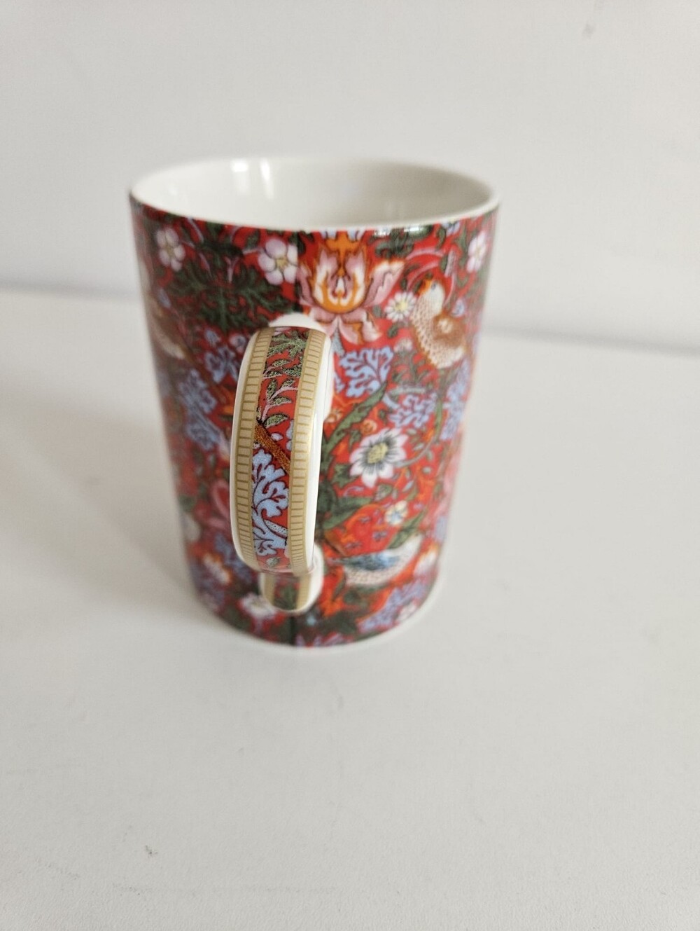 Maxwell & Williams Porcelain Mug – William Morris "Strawberry Thief" (Red)